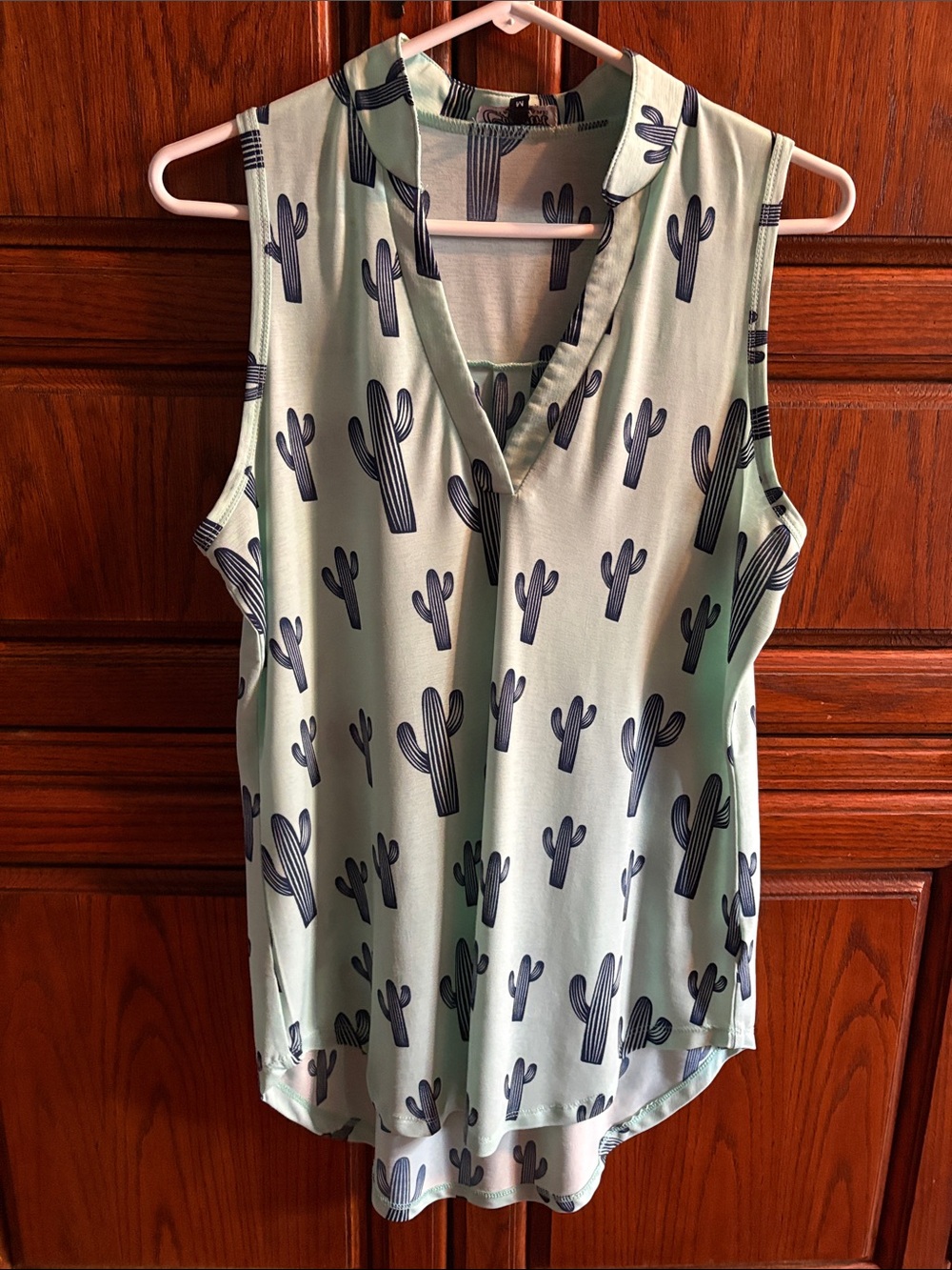 Sleeveless Mint Green Cactus Print V-Neck Camisole